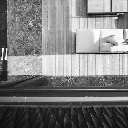 Apartment House In Sorica
